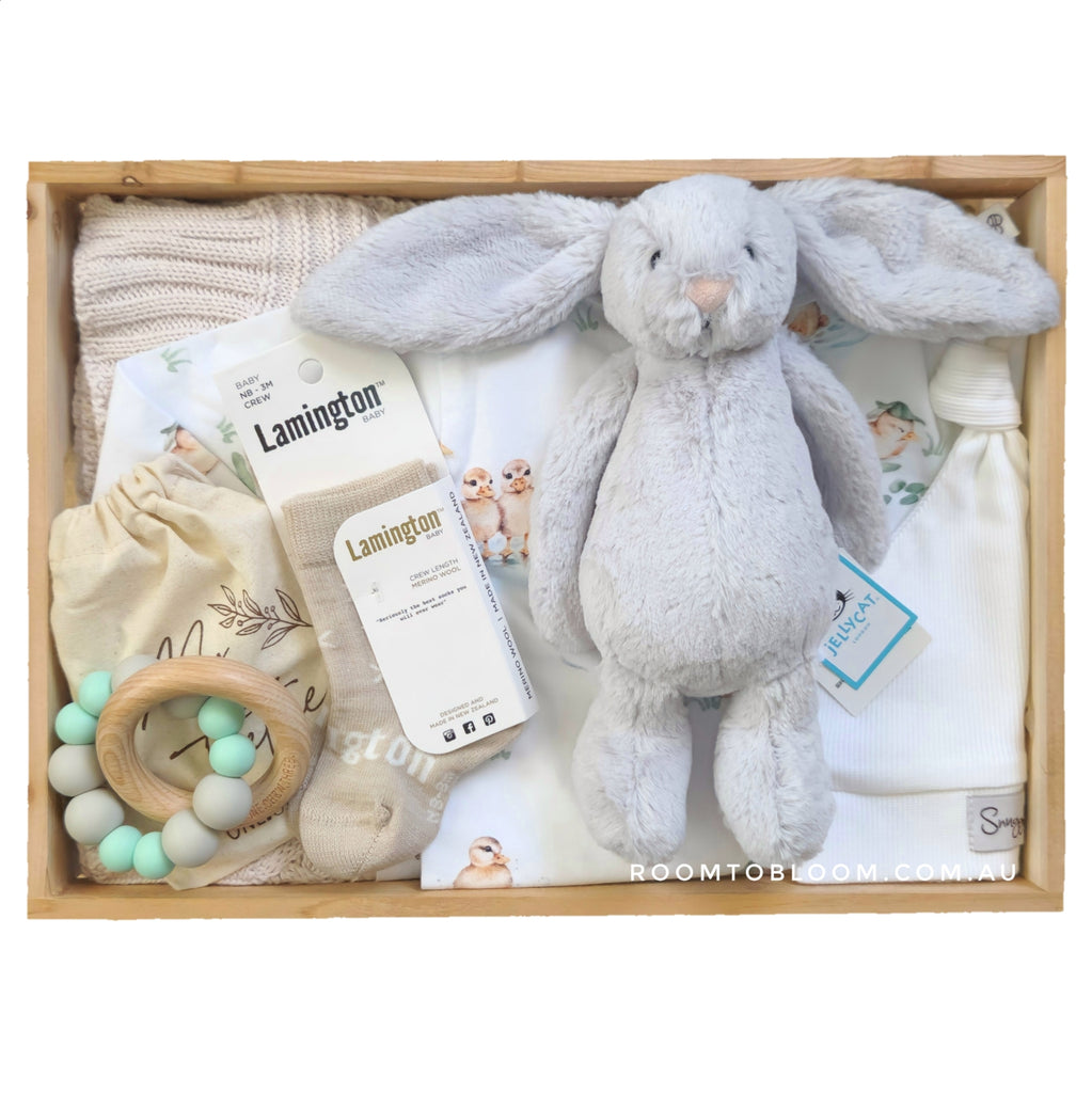 ROOM TO BLOOM Five Little Ducks Baby Gift Hamper