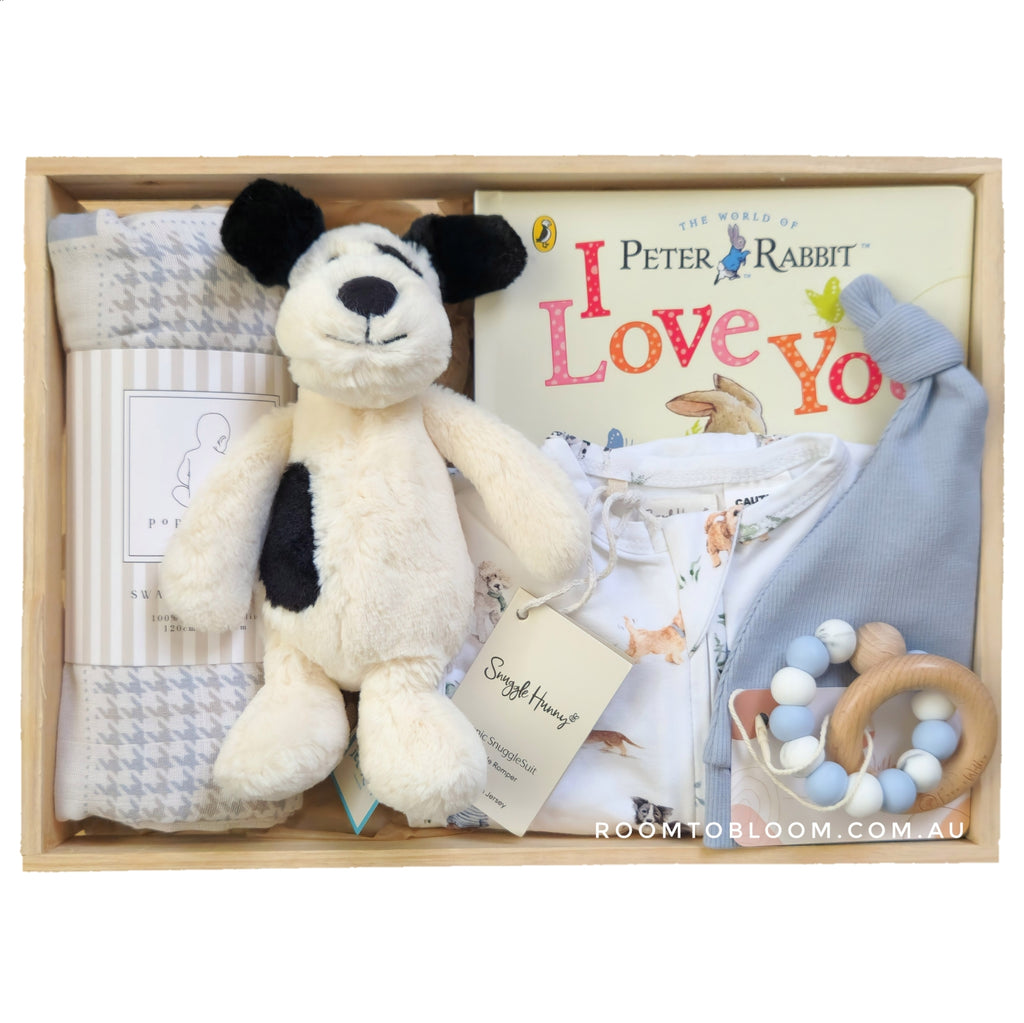 ROOM TO BLOOM Houndstooth Baby Gift Hamper