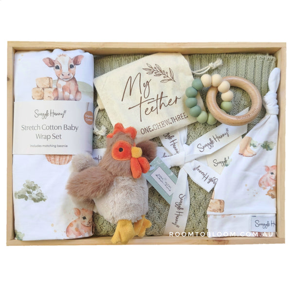 ROOM TO BLOOM Mac's Farm Baby Gift Hamper