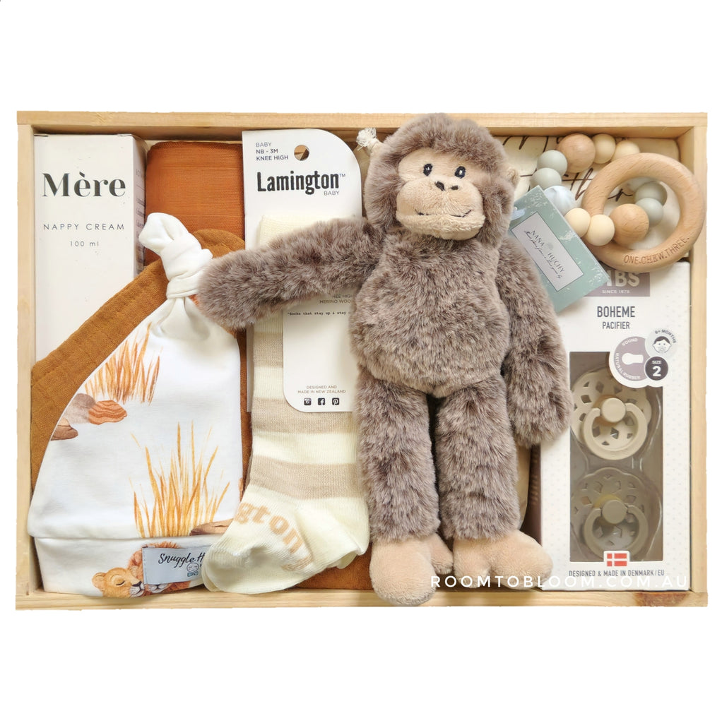 ROOM TO BLOOM Wild Adventure Baby Gift Hamper