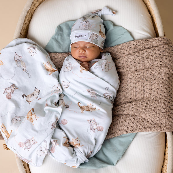 SNUGGLE HUNNY Organic Jersey Wrap & Beanie set - Kittens