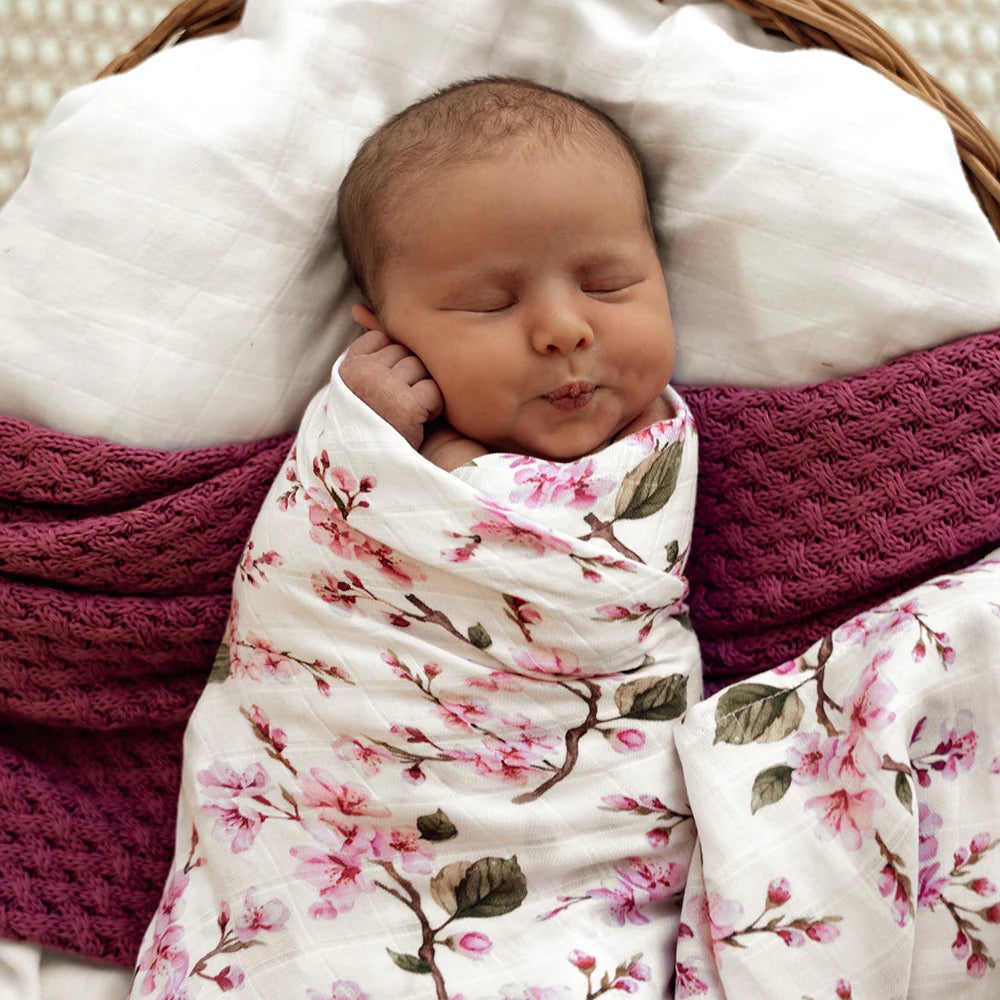 SNUGGLE HUNNY Organic Muslin Swaddle -  Cherry Blossom